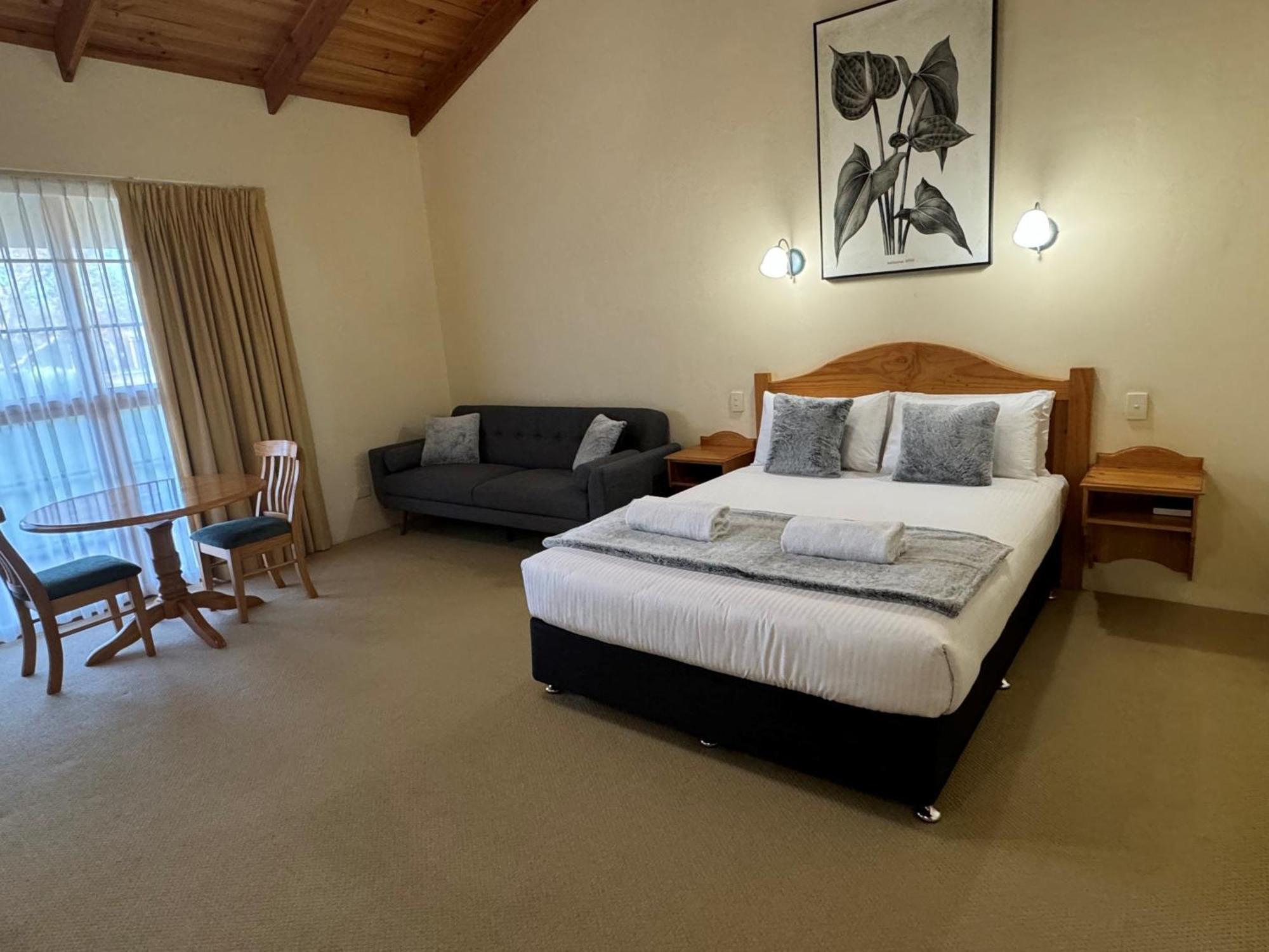 Coonawarra Place Motor Inn Ngoại thất bức ảnh