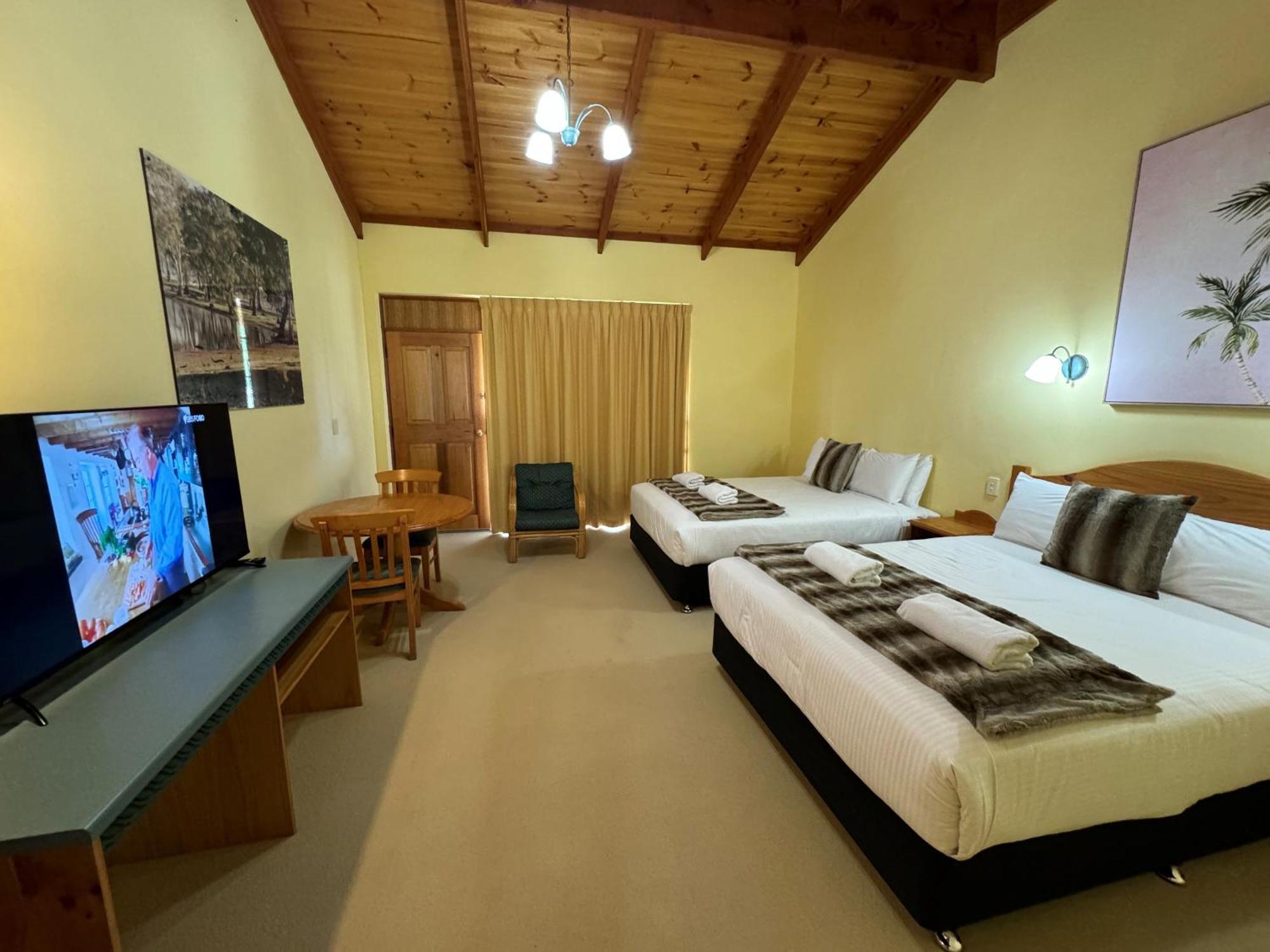 Coonawarra Place Motor Inn Ngoại thất bức ảnh